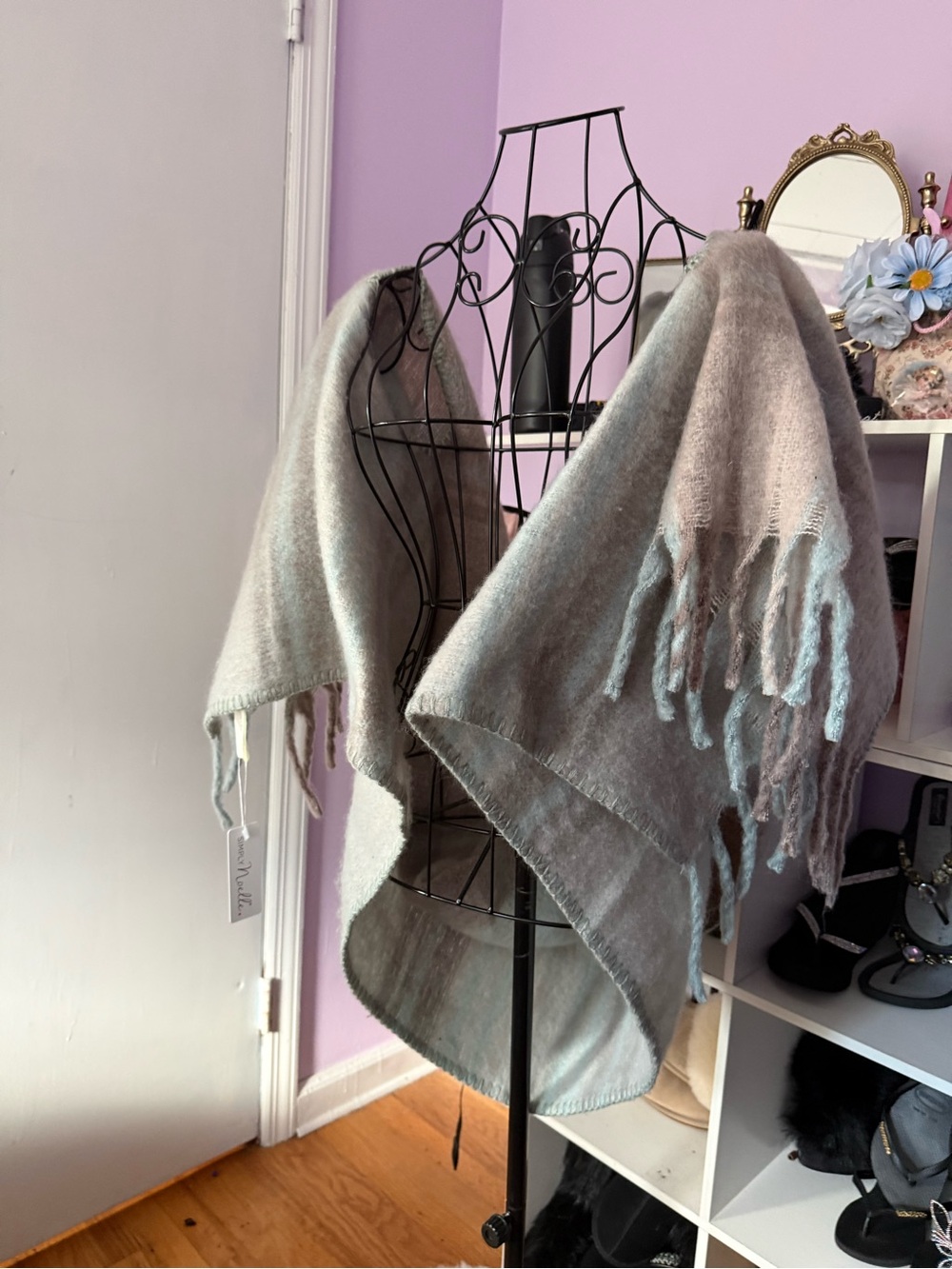 Simply Noelle Light Gray Fringe Throw Shawl